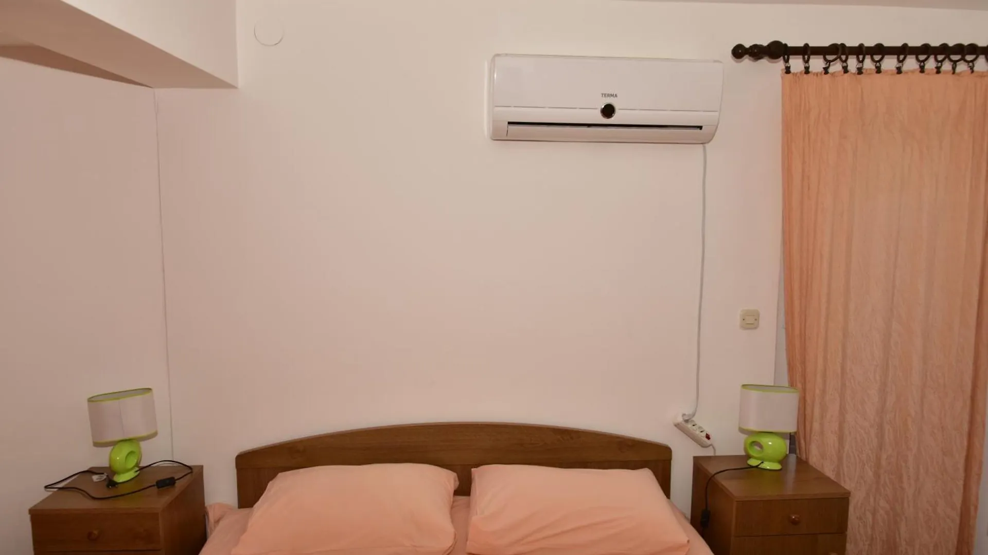 Apartments Ivka Malinska 0*,