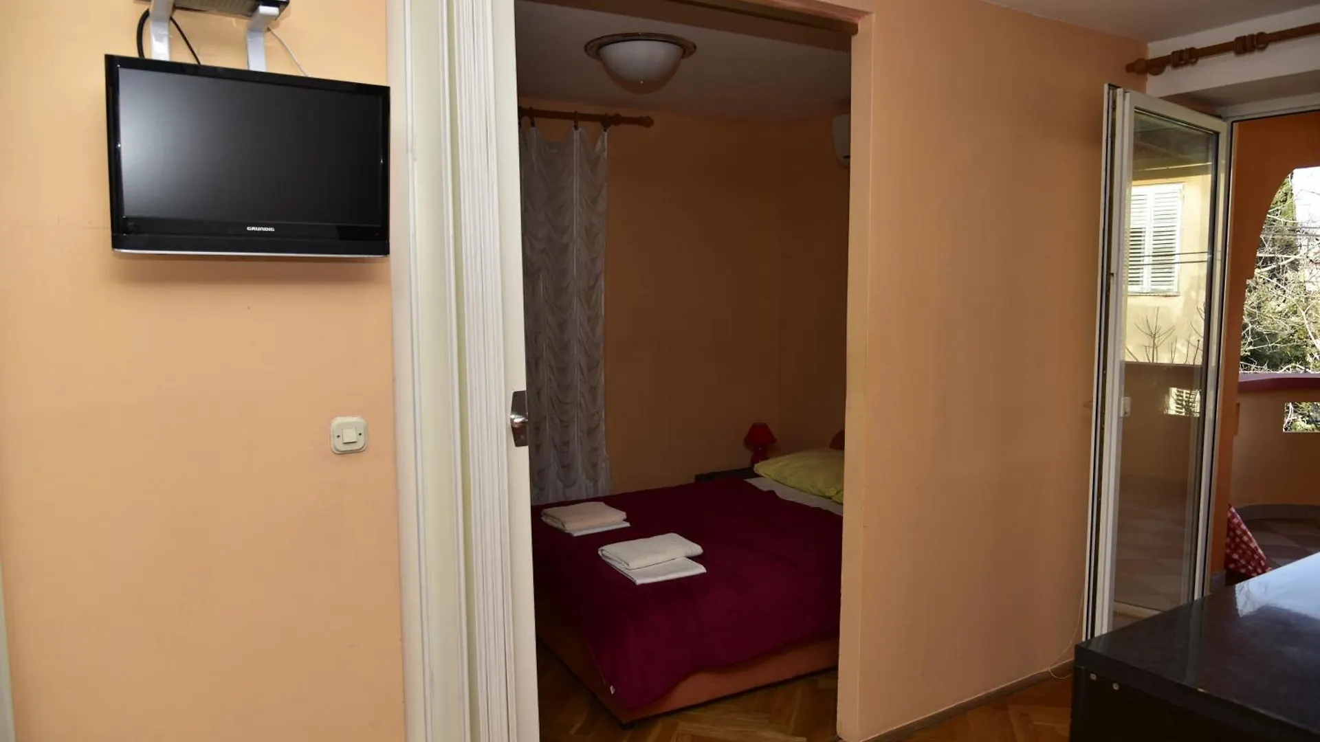 Apartments Ivka Malinska 0*,  Croatia